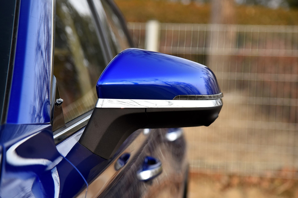 2019款 2.0T 智版 细节