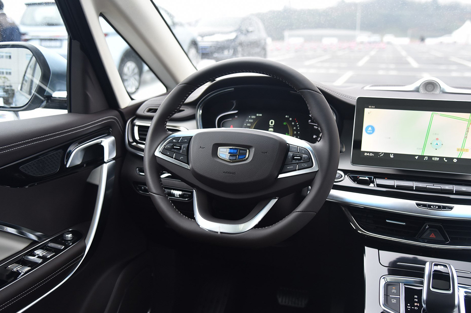 2019款 1.5TD MHEV DCT臻享型 内饰