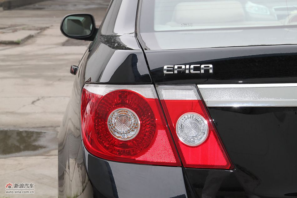 车辆外观及外部细节