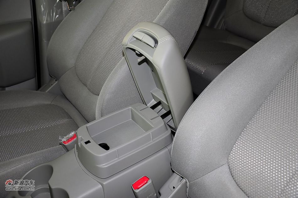 2011款佳乐实拍