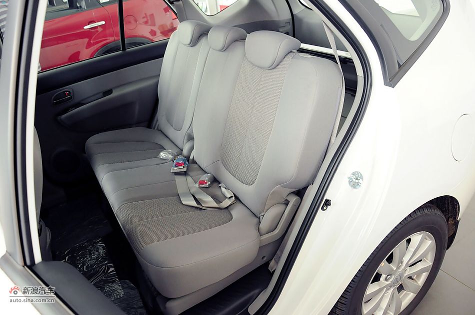 2011款佳乐实拍