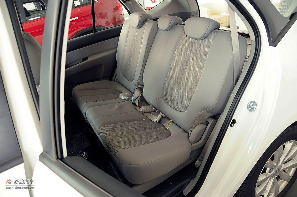 2011款佳乐实拍