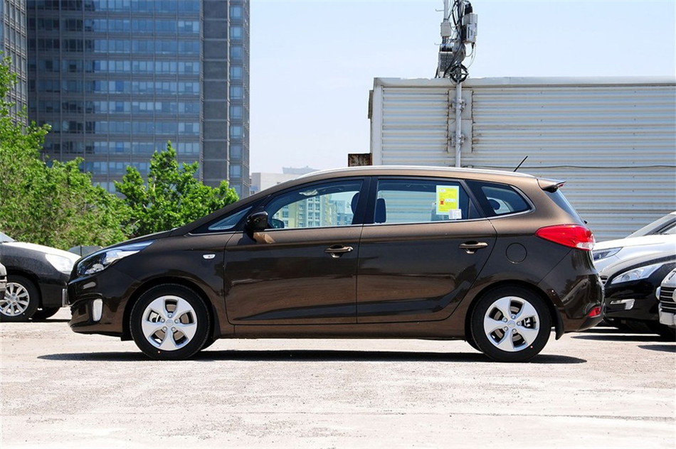 新佳乐 2013款 2.0L AT 5座舒适版 外观