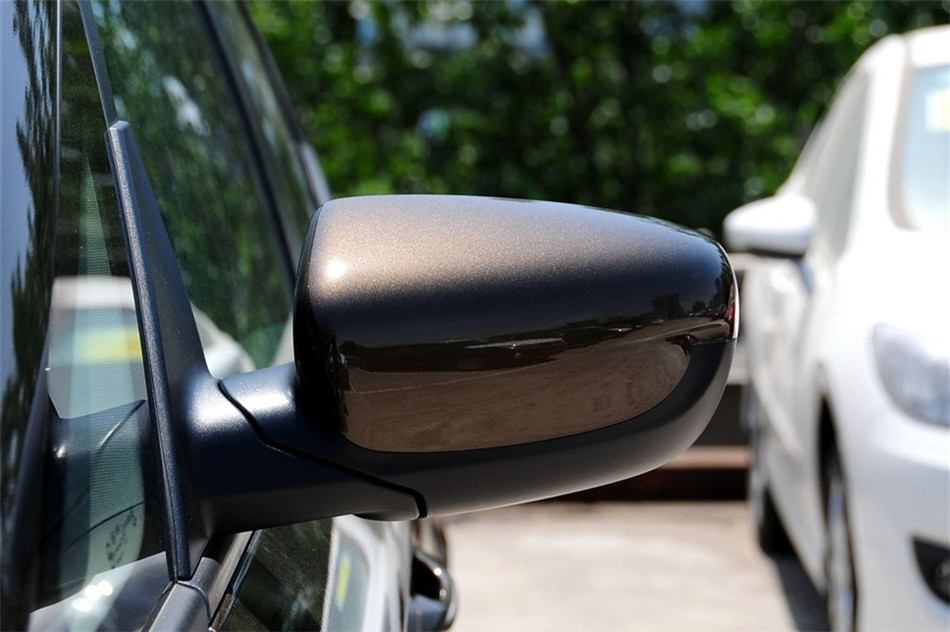 新佳乐 2013款 2.0L AT 5座舒适版 细节