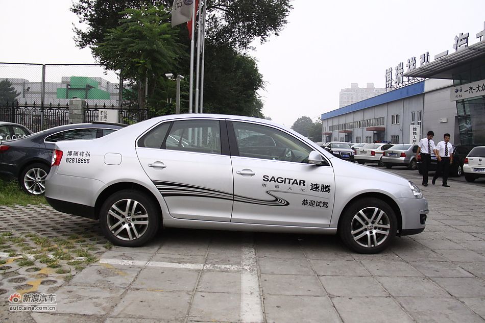 速腾1.4TSI DSG自动技术版