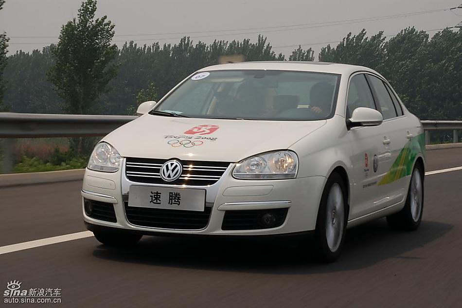 速腾1.4TSI+DSG外观