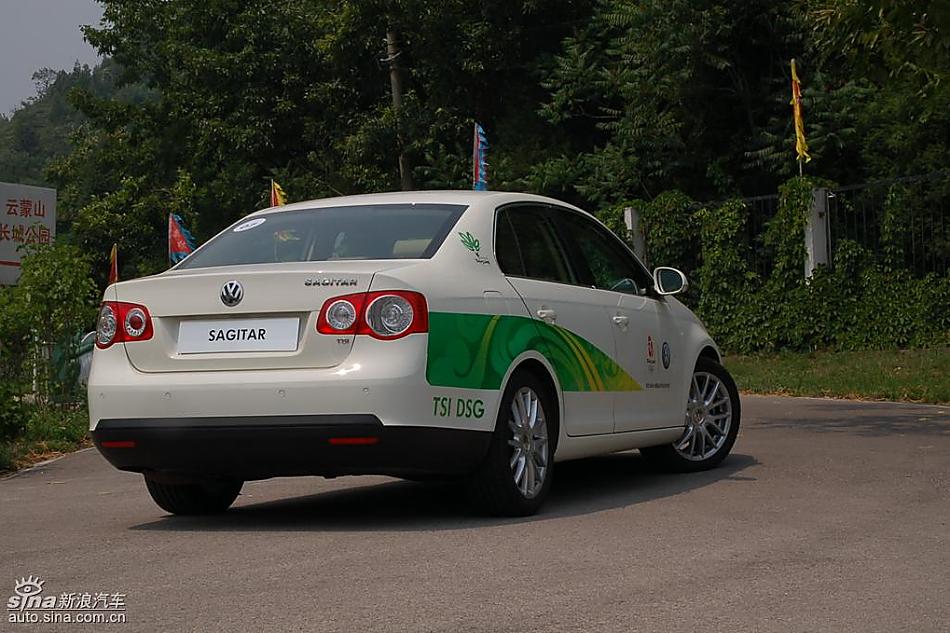 速腾1.4TSI+DSG外观