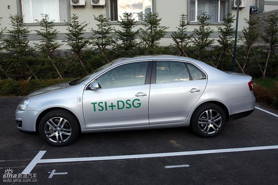 速腾1.4TSI+DSG外观实拍图