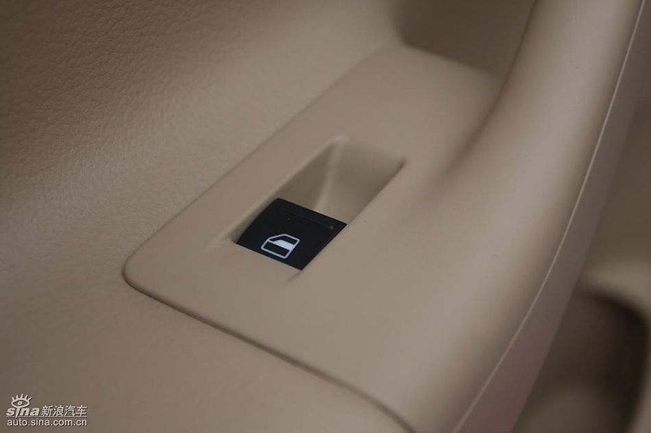 速腾1.4TSI+DSG内饰实拍图