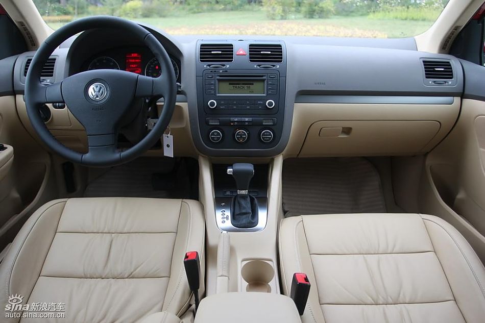 速腾1.4TSI+DSG内饰实拍图