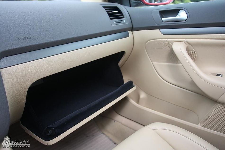 速腾1.4TSI+DSG内饰实拍图