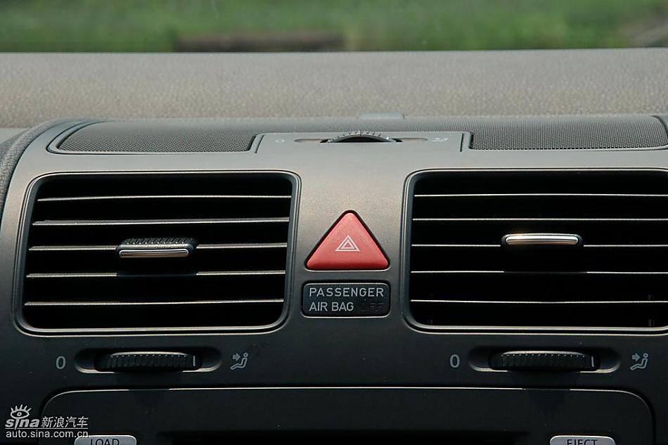 速腾1.4TSI+DSG内饰图