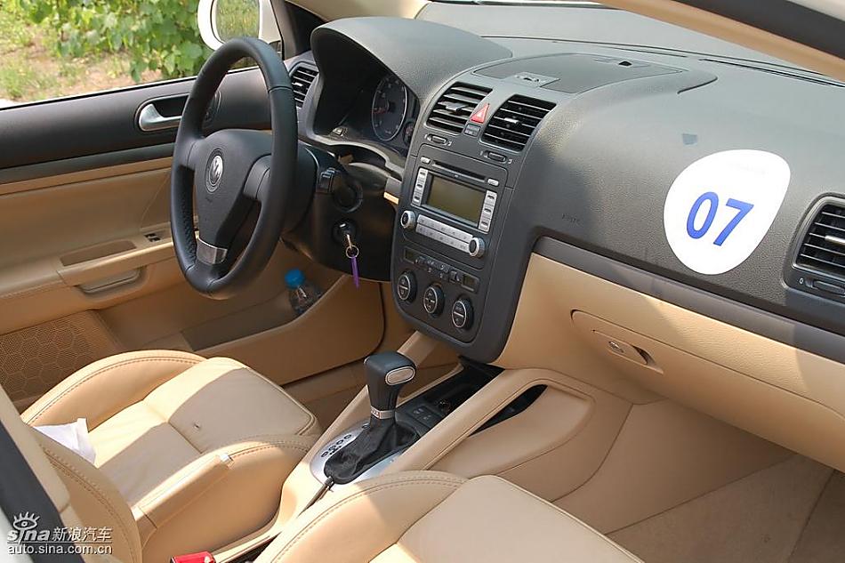 速腾1.4TSI+DSG内饰图