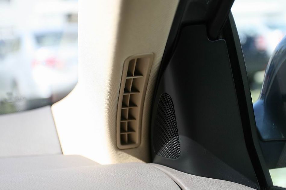 速腾2.0手动舒适型内饰图