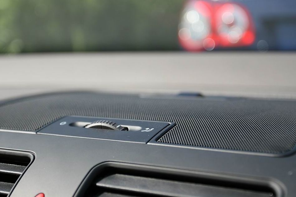 速腾2.0手动舒适型内饰图