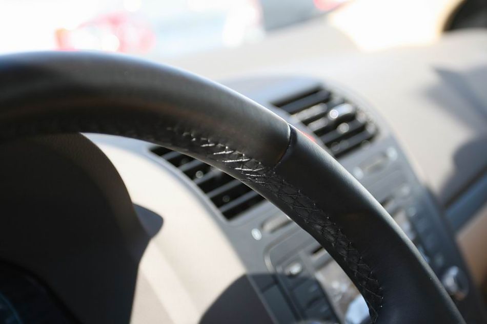 速腾2.0手动舒适型内饰图