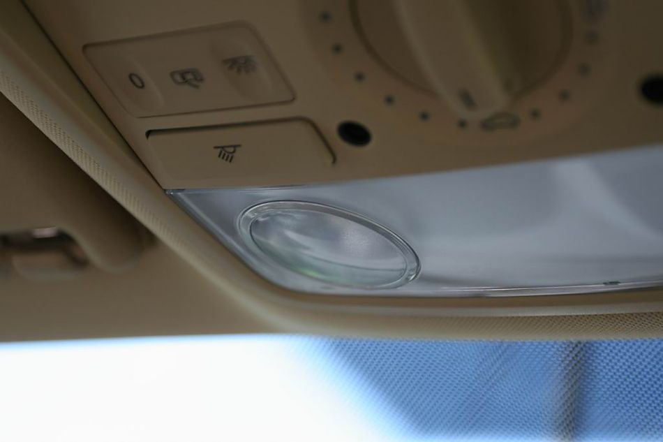 速腾2.0手动舒适型内饰图