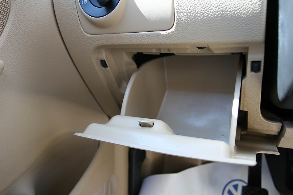 速腾2.0手动舒适型内饰图