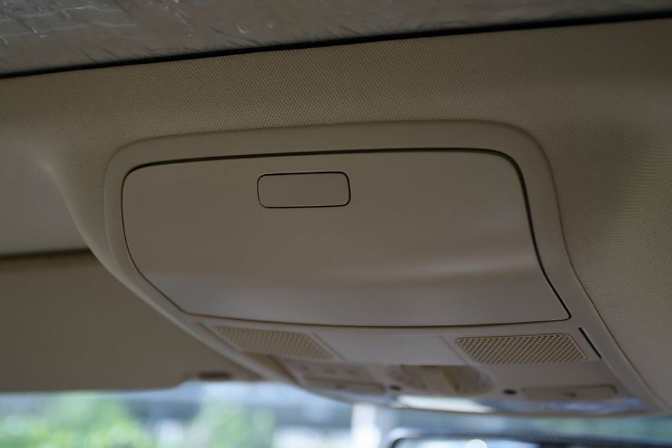 速腾2.0手动舒适型内饰图