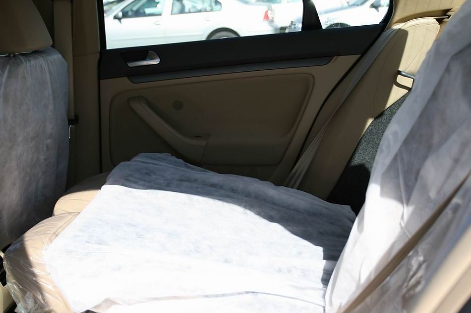 速腾2.0手动舒适型内饰图