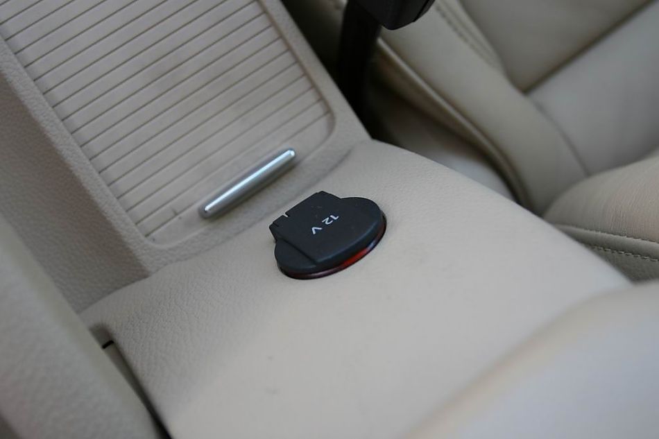 速腾2.0手动舒适型内饰图