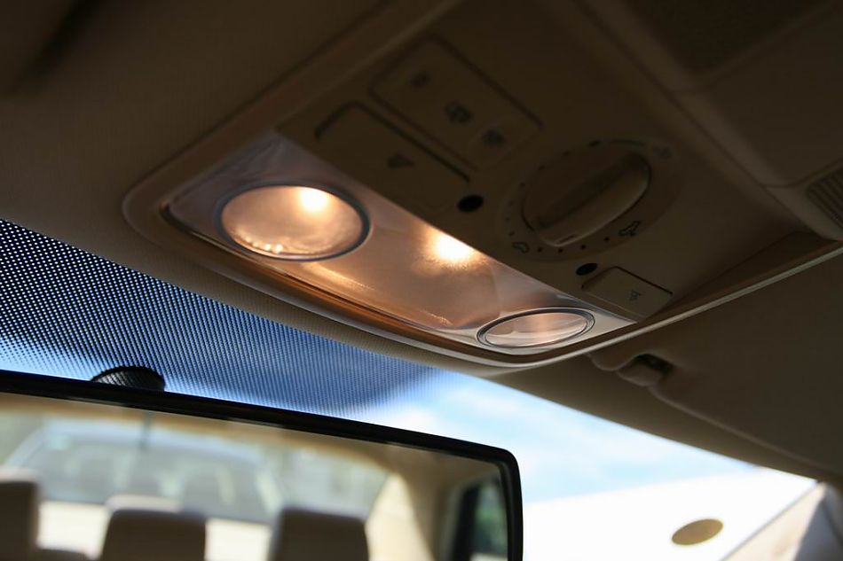 速腾2.0手动舒适型内饰图