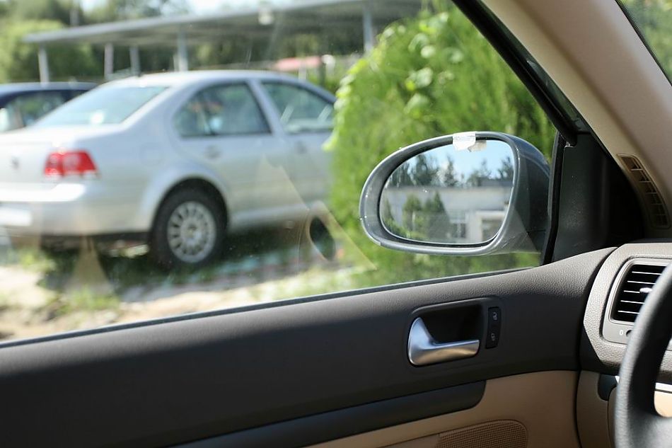 速腾2.0手动舒适型内饰图