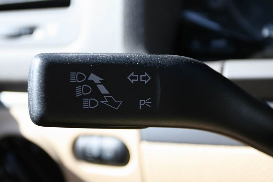 速腾2.0手动舒适型内饰图