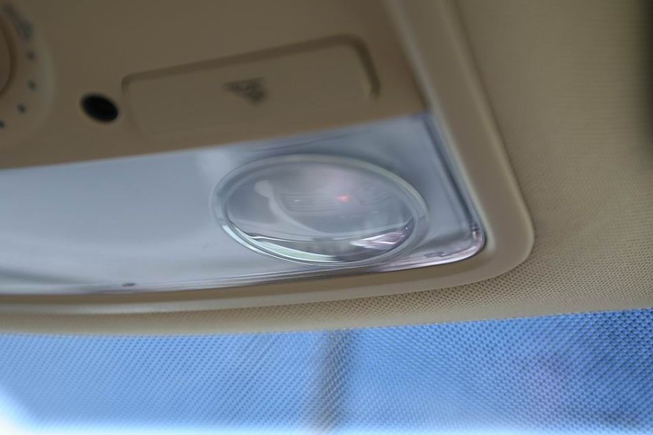 速腾2.0手动舒适型内饰图