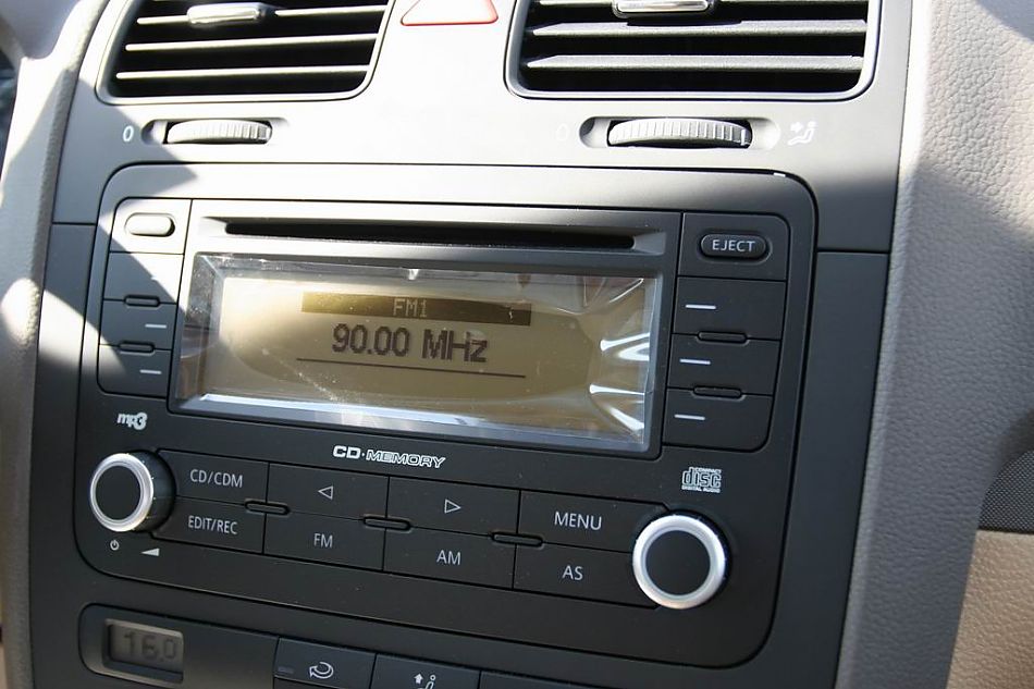 速腾2.0手动舒适型内饰图