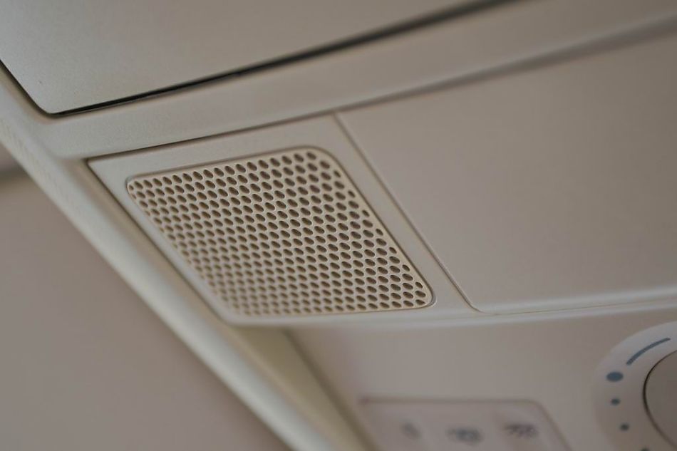 速腾2.0手动舒适型内饰图