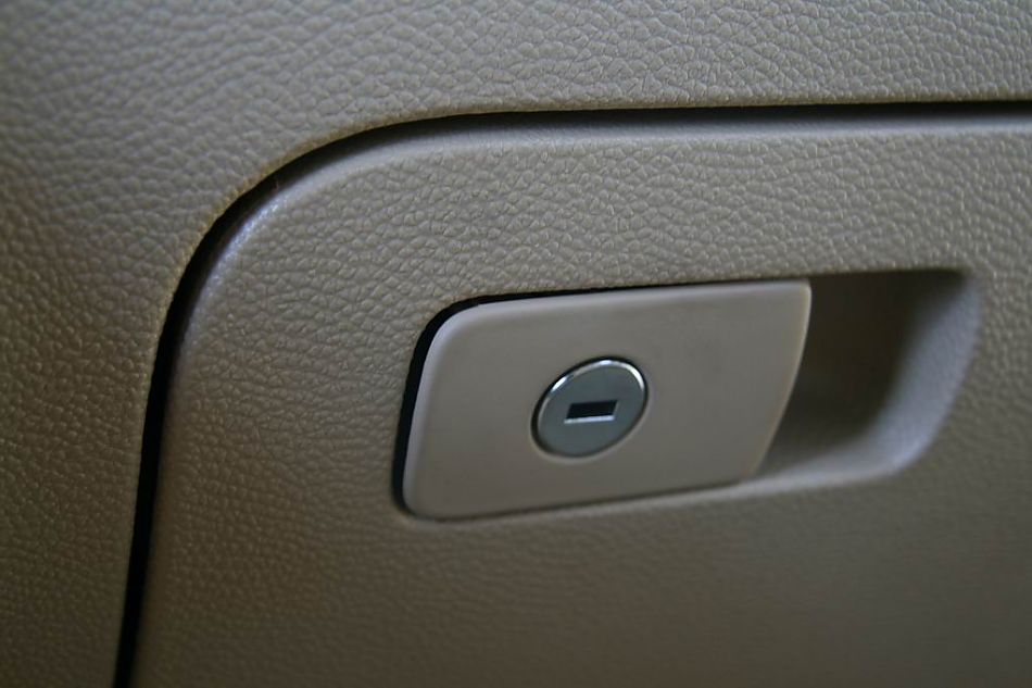 速腾1.6手动时尚型内饰图