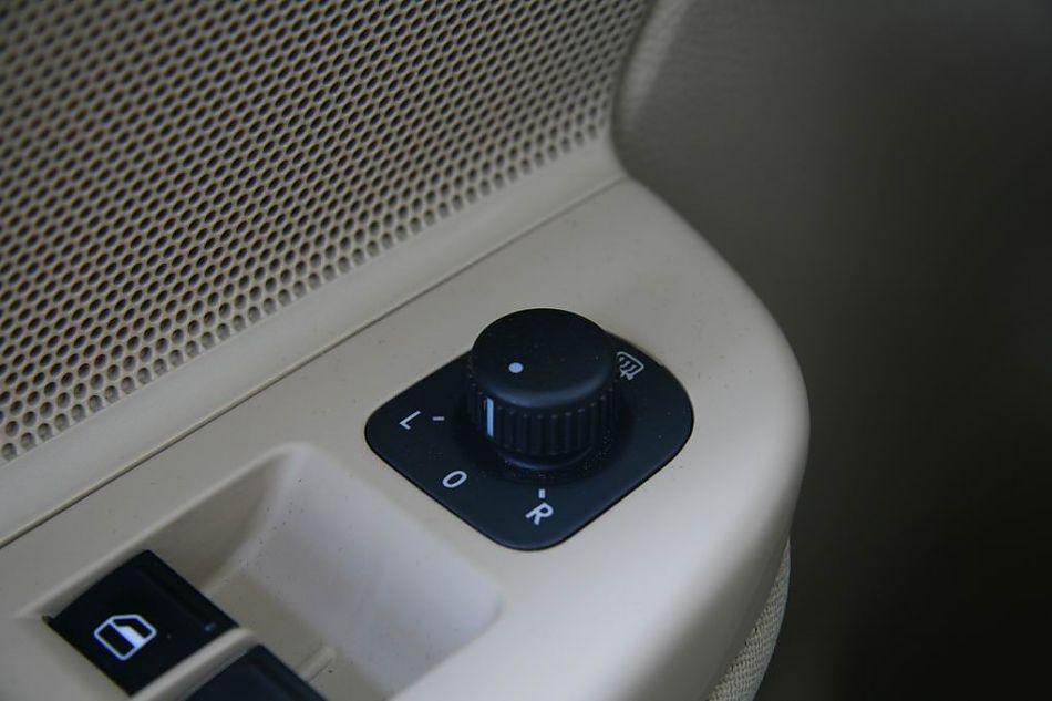 速腾1.6手动时尚型内饰图