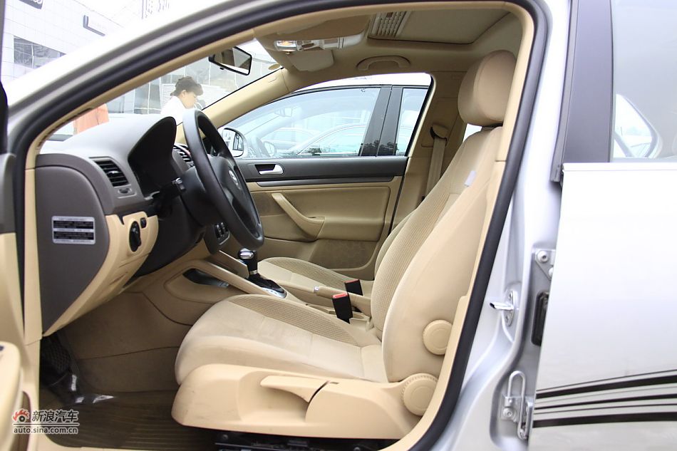 速腾1.4TSI DSG自动技术版