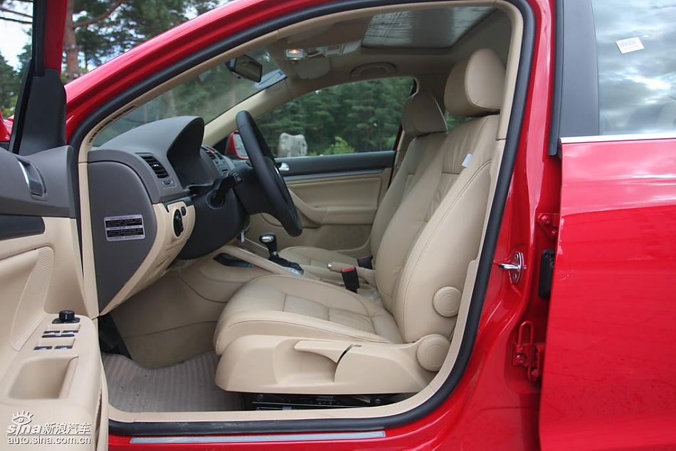 速腾1.4TSI+DSG内饰实拍图