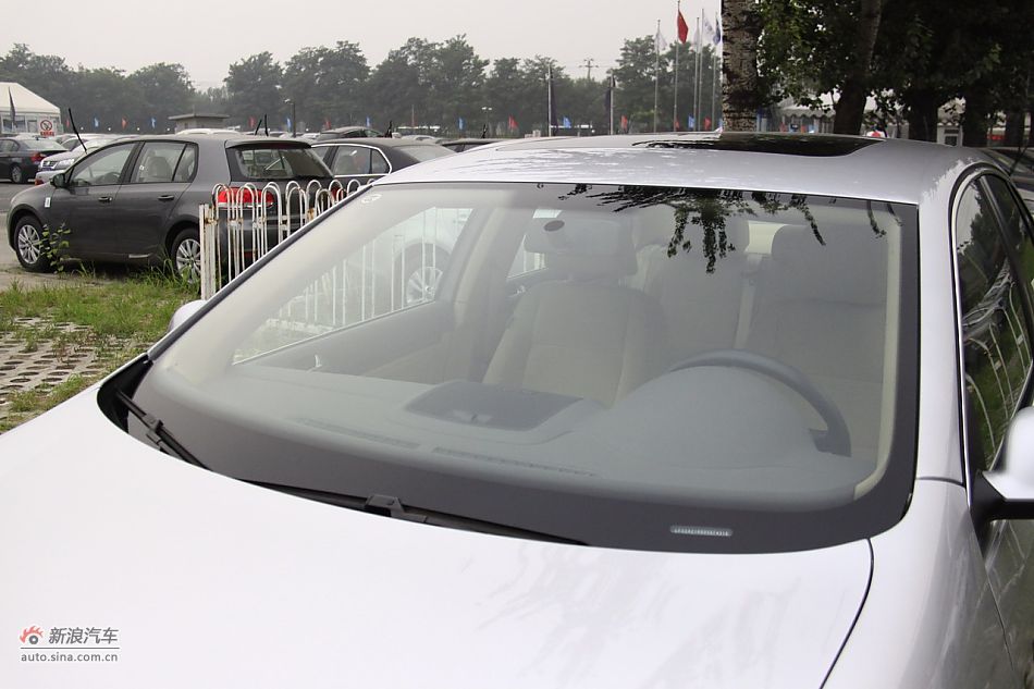 速腾1.4TSI DSG自动技术版