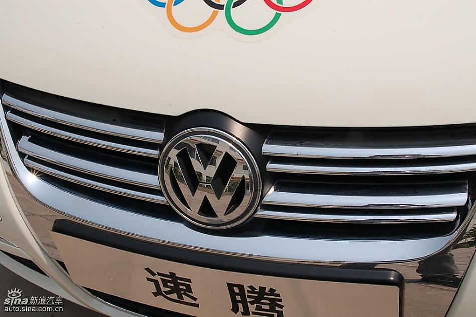 速腾1.4TSI+DSG外观