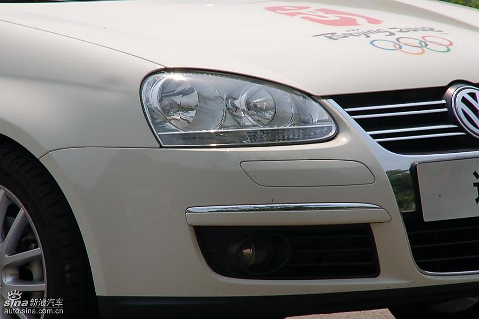 速腾1.4TSI+DSG外观