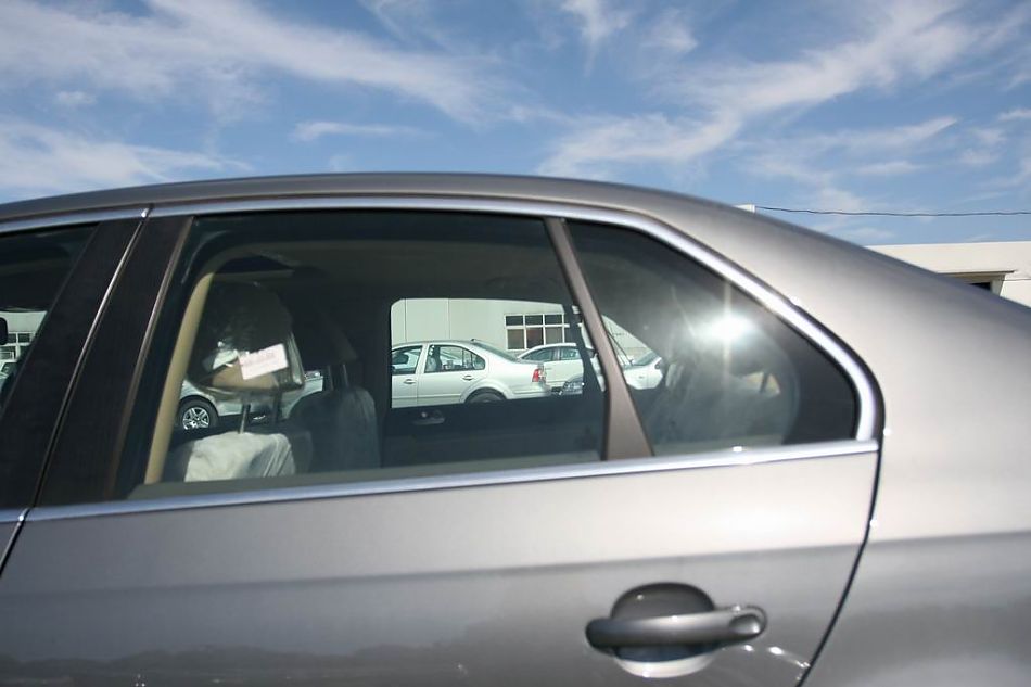 速腾2.0手动舒适型外观图