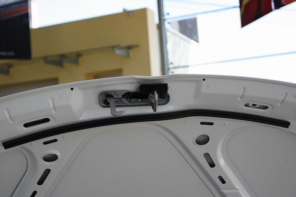 速腾1.6手动时尚型引擎细节