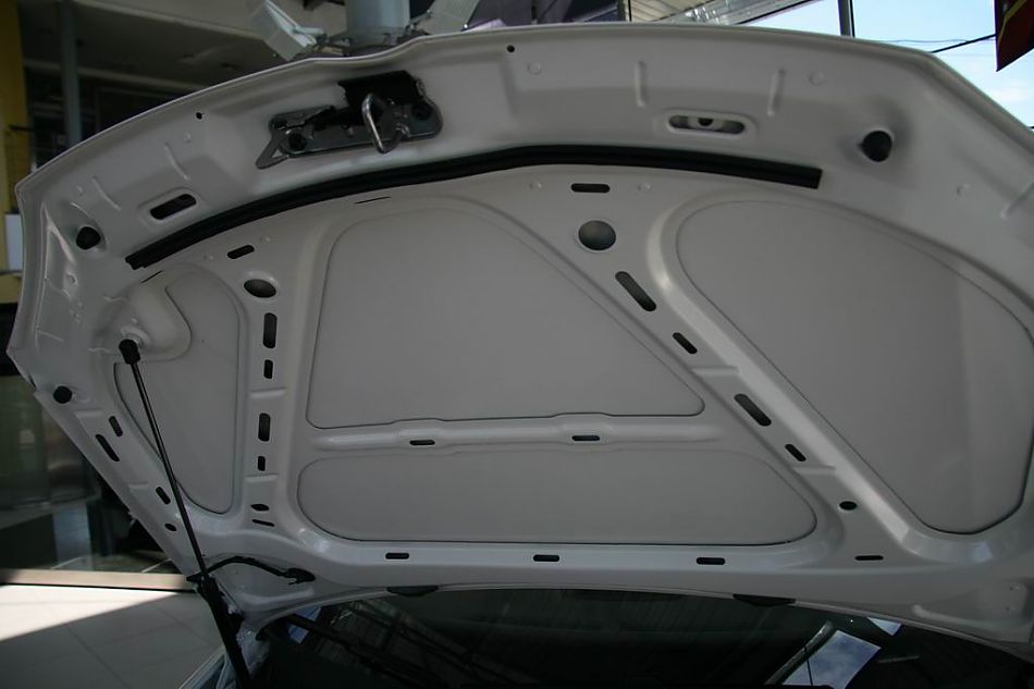 速腾1.6手动时尚型引擎细节