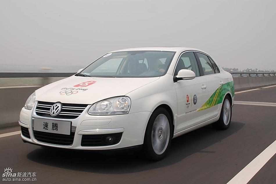 速腾1.4TSI+DSG外观