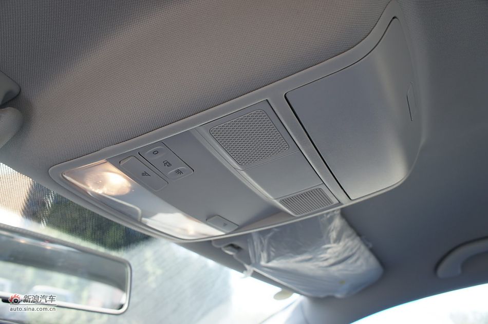 2011款速腾1.6L自动舒适型