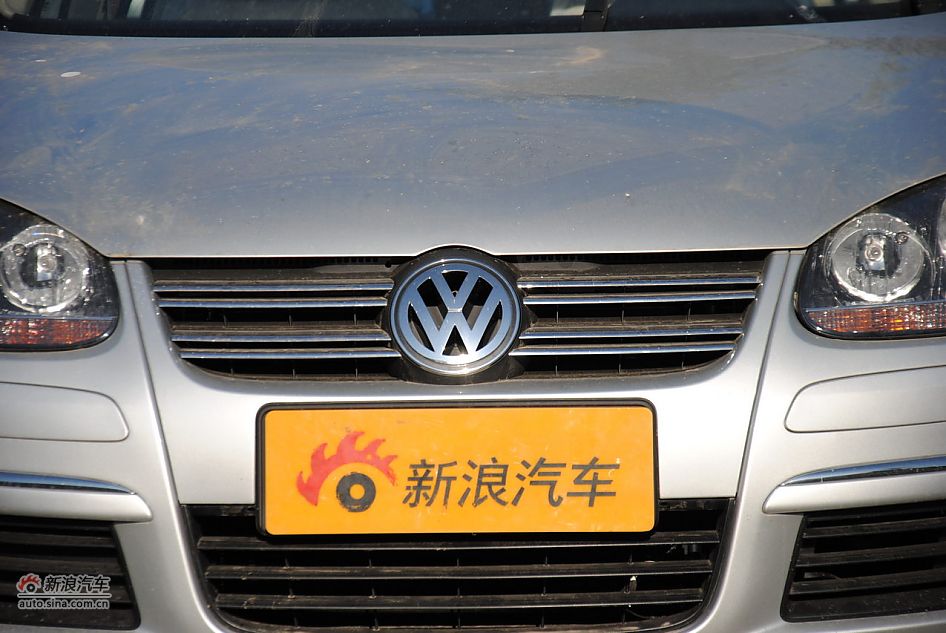 2011款速腾1.6L手动时尚型