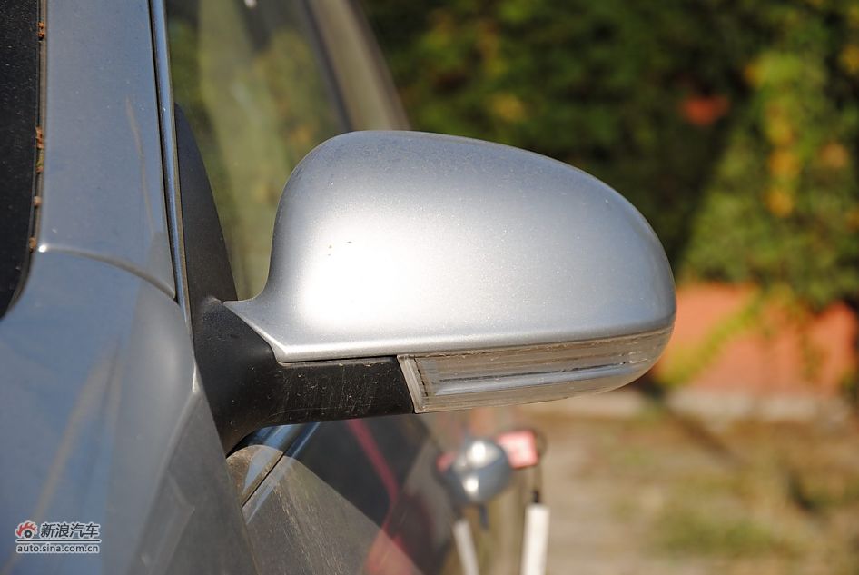 2011款速腾1.6L手动时尚型