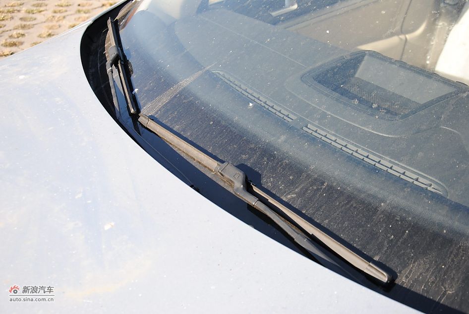 2011款速腾1.6L手动时尚型