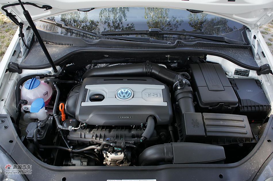 速腾1.8T豪华型6速手自一体