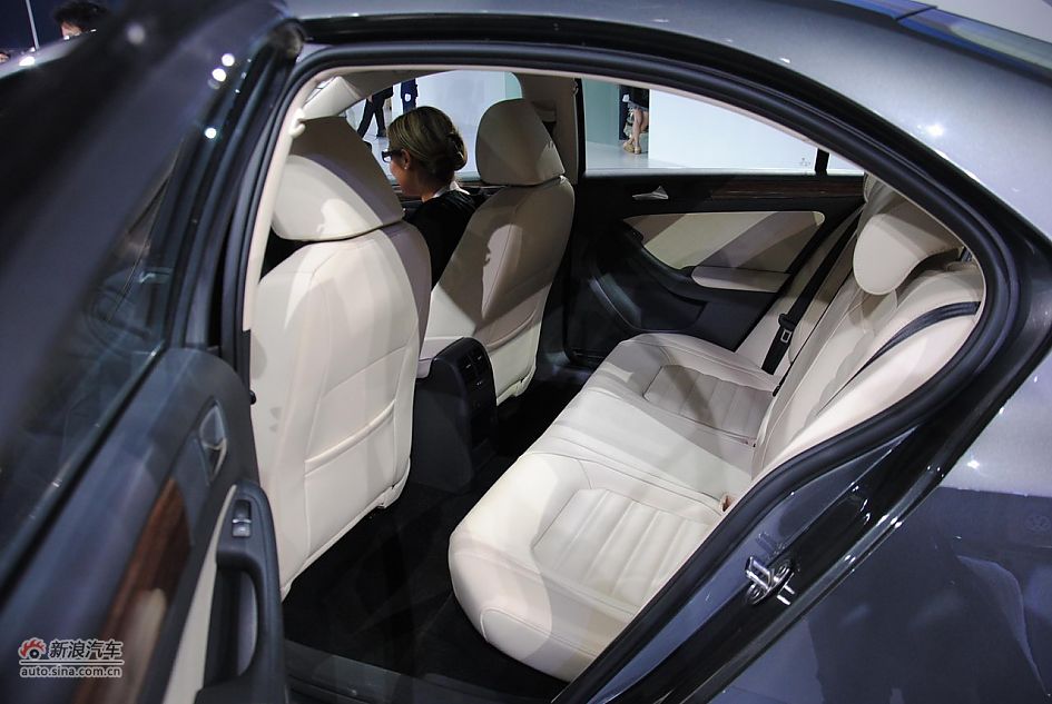 一汽大众2012款新速腾