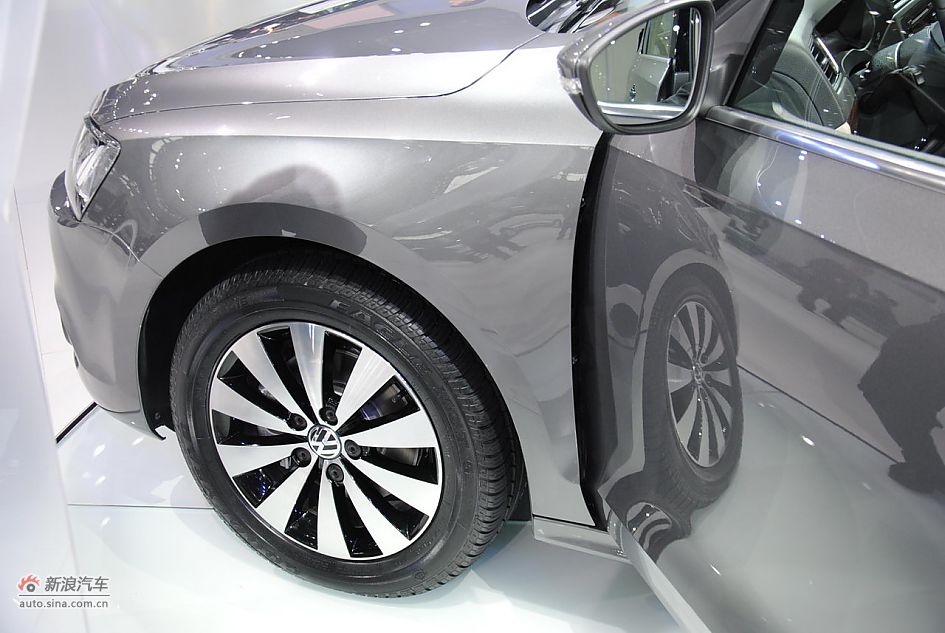 一汽大众2012款新速腾