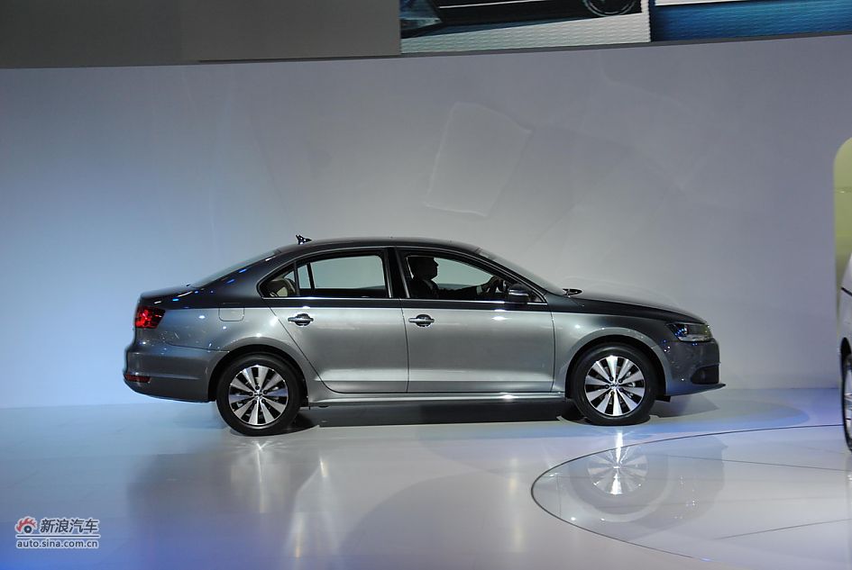 一汽大众2012款新速腾